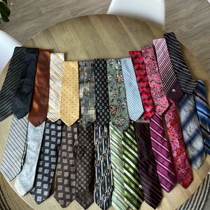 Selling my tie collection of various brands